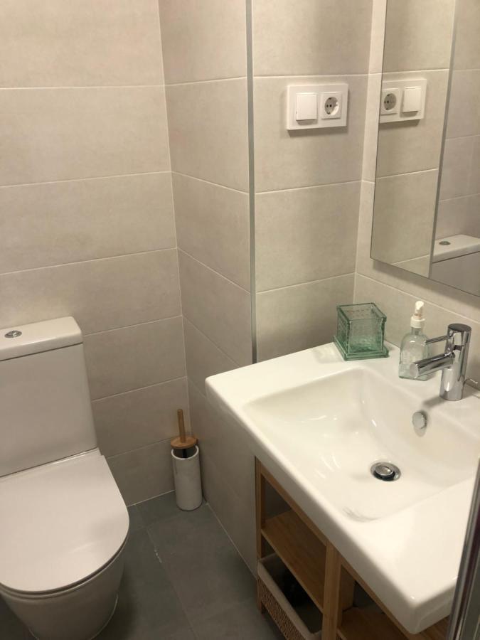 Habitacion Con Bano Privado بلباو المظهر الخارجي الصورة